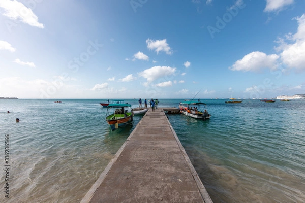 Fototapeta 09 JAN 2020 - The Lime, Grenada, West Indies - Grande Anse beach pontoon