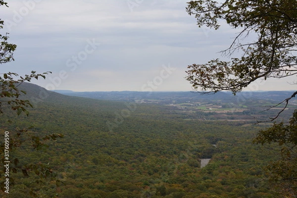 Fototapeta View of Hawk Mountain in Pennsylvania 