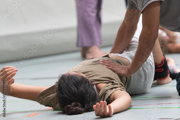 Fototapeta dancer hand, contact improvisation