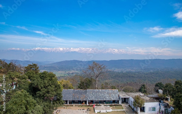 Fototapeta School with a view