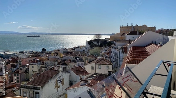 Obraz View over Alfama, Lisbon