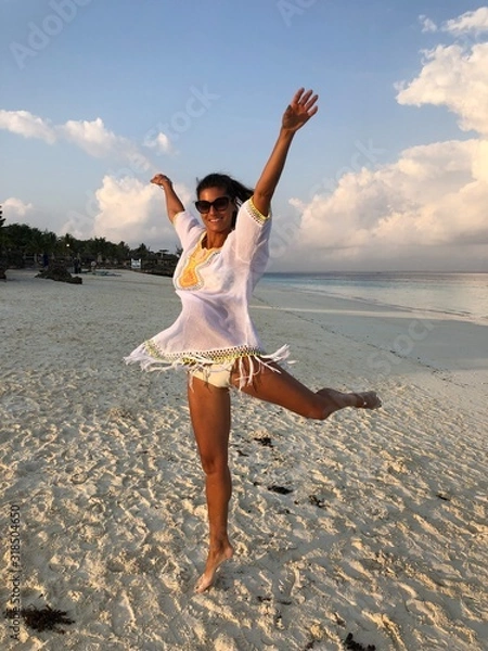 Obraz woman on the beach