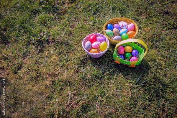 Obraz viele verschiedene Ostereier in Körbe