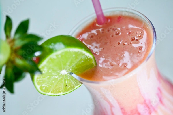 Fototapeta Drink com frutas