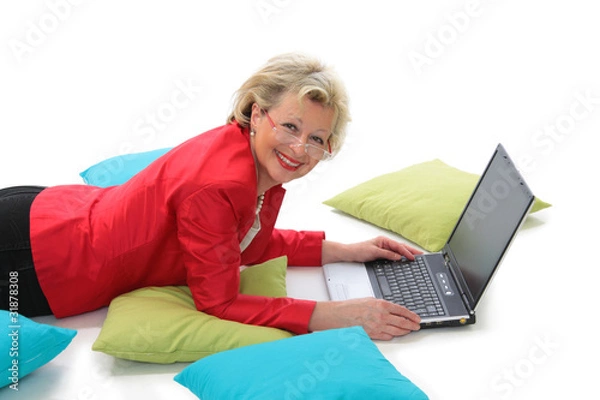 Obraz Aktives Rentnerleben mit moderner Technik