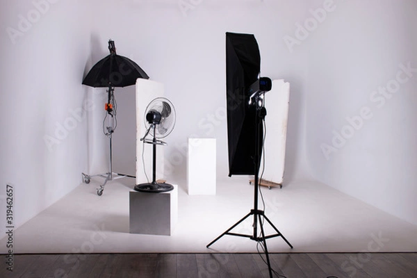 Fototapeta white large photo studio with light