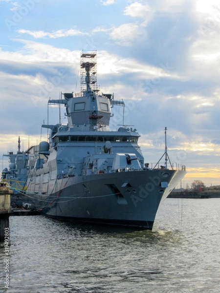 Fototapeta Ship in port