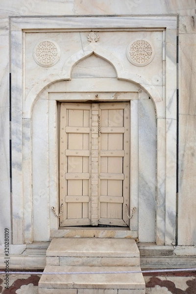 Obraz indian cream door 