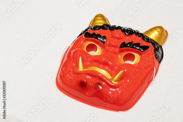 Obraz 節分で使う赤鬼のお面