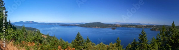 Fototapeta Panoramic view: Salt Spring Island near Vancouver Island / British Columbia / Canada