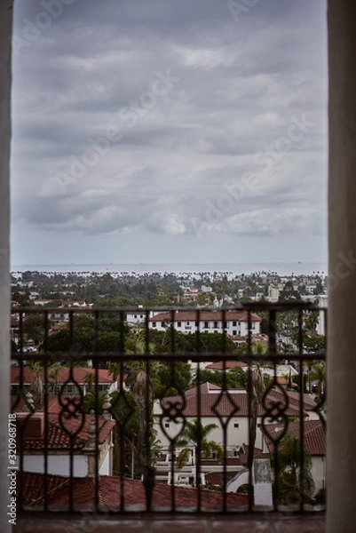 Obraz A View of Santa Barbara from the Clock Tower of the Court House on a Cloudy Day