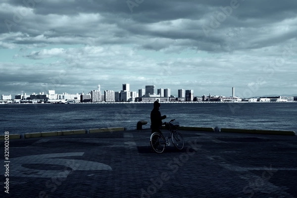 Obraz 神戸ハーバーランドの冬　都会と孤独　陰影