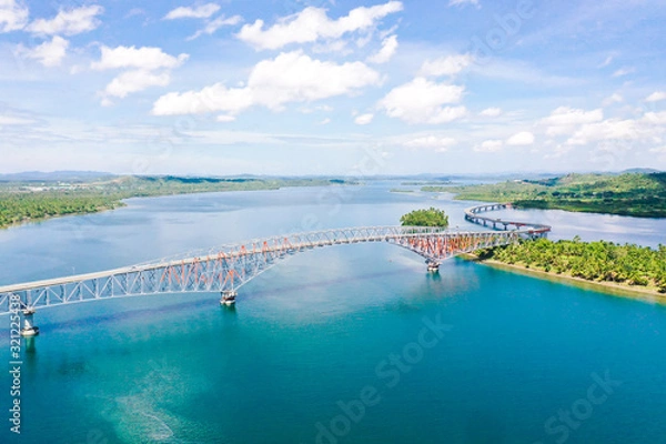Fototapeta Panoramic view of the San Juanico bridge, the longest bridge in the country. It connects the Samar and Leyte islands in the Visayas region.