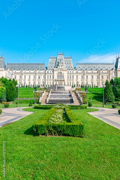 Fototapeta The Palace of Culture in Iasi, Romania. Rearview from the Palas Garden of The Palace of Culture, the symbol of the city of Iasi on a sunny summer day. Palace of Iasi