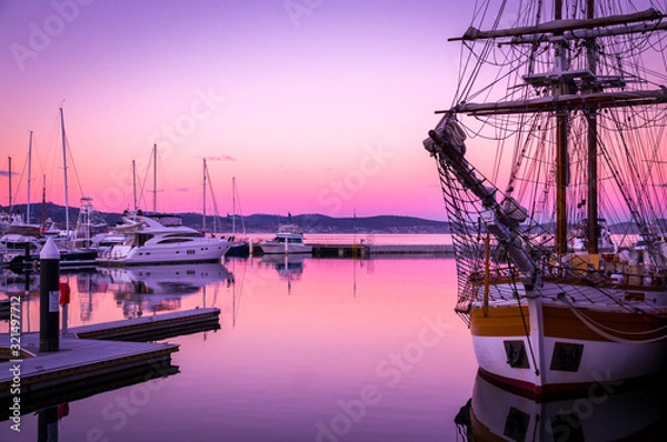 Fototapeta Sail boat at Victoria Dock in Hobart, Tasmania
