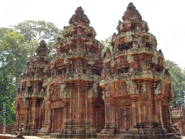 Obraz three stupa khmer,  preah ko, angkor temples, cambodgia