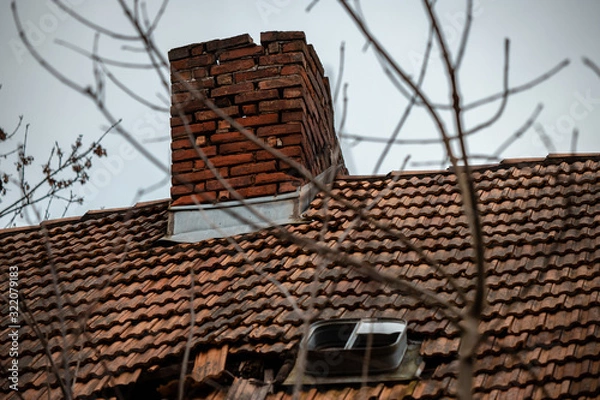 Obraz broken roof