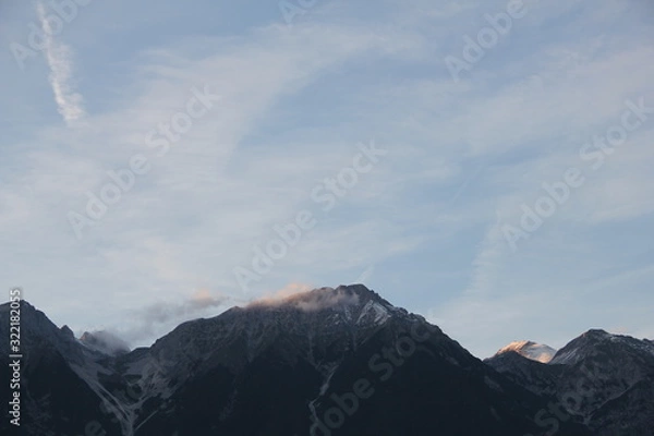 Fototapeta clouds in mountains