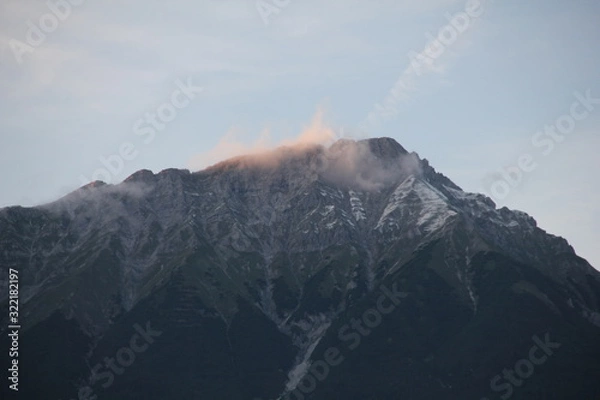 Fototapeta mountains and clouds