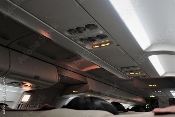 Obraz 여객기 좌석 패널