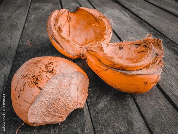 Fototapeta Damaged coconut skin