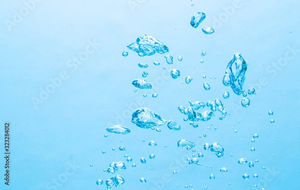 Obraz The bubbles under the blue water