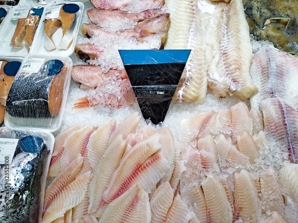 Fototapeta Fresh fish in ice with price tags