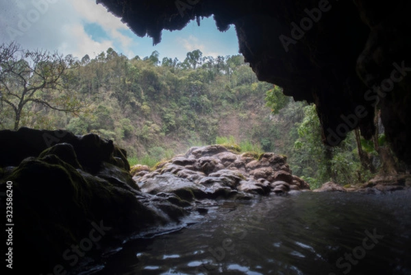 Obraz spring water in the cave