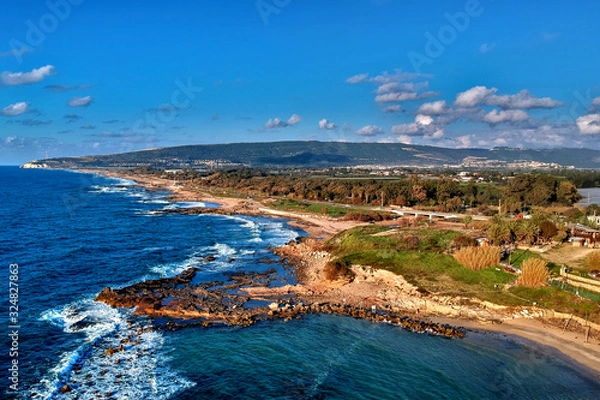 Fototapeta Achziv coastline to the north with Rosh Hanikra in the background 
