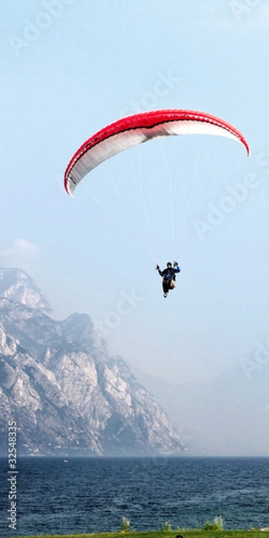 Obraz paraglider landing