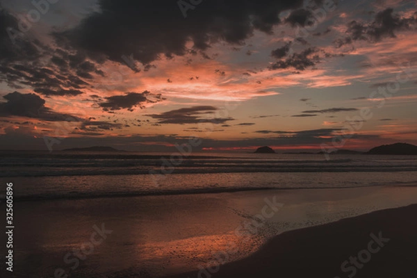 Obraz Amanecer en la playa brasilera