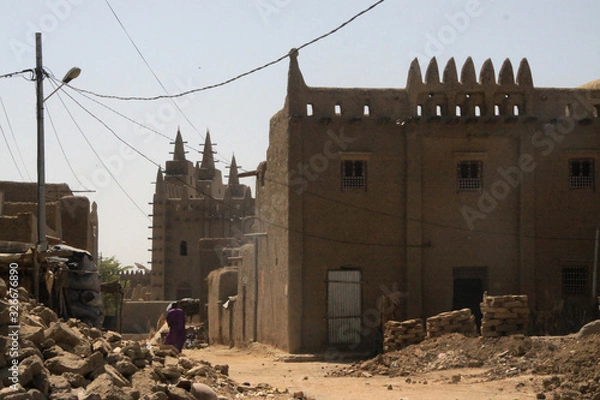 Obraz tradycyjne budynki z cegiel i gliny w timbuktu, mali