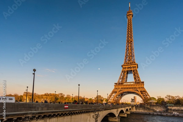 Fototapeta eiffel tower in paris