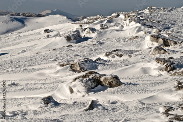 Fototapeta rocce innevate