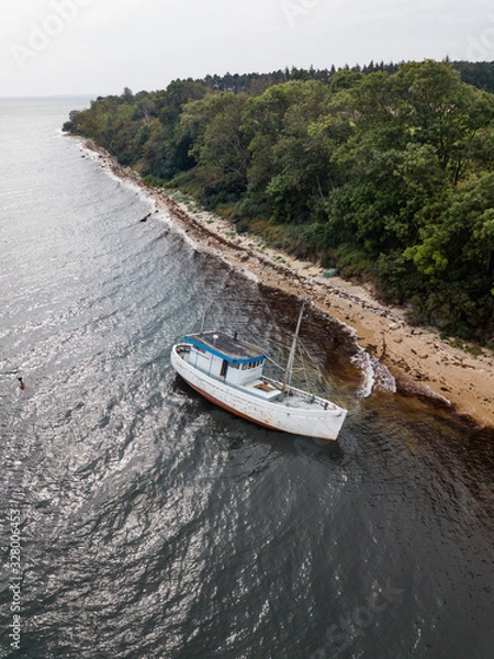 Obraz boat on the beach