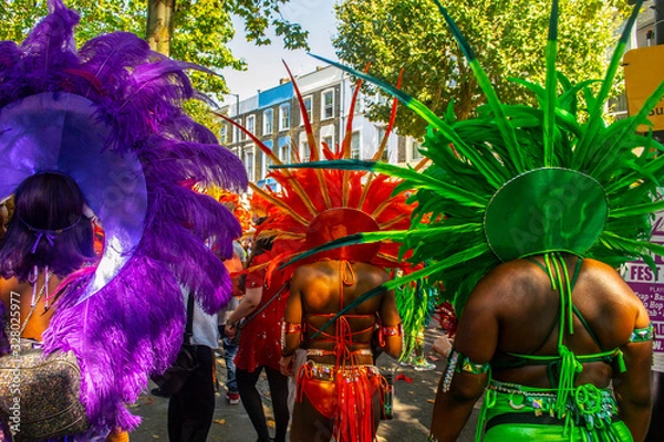 Obraz Women wearing traditional samba outfits at Notting Hill Carnival 2019