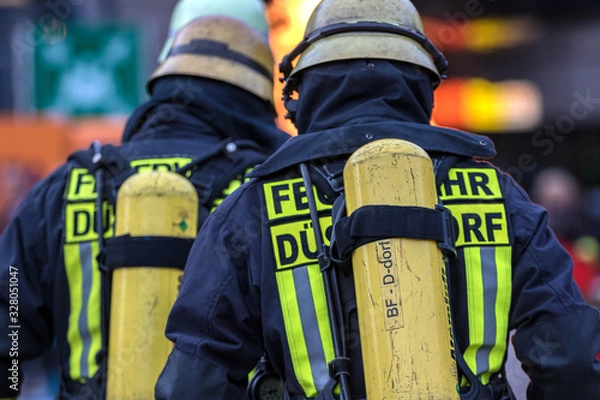 Fototapeta Atemschutz