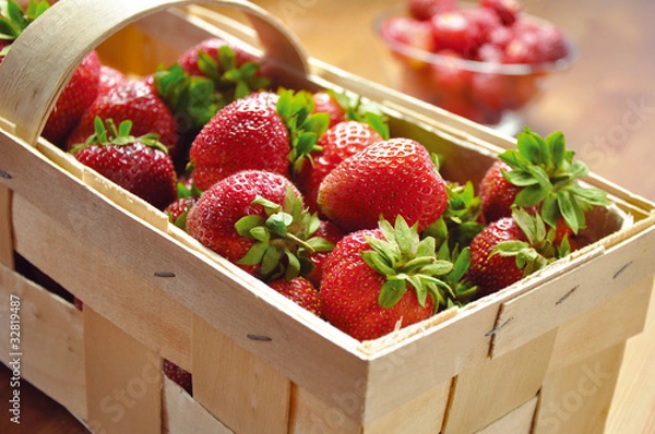 Obraz Strawberries in basket