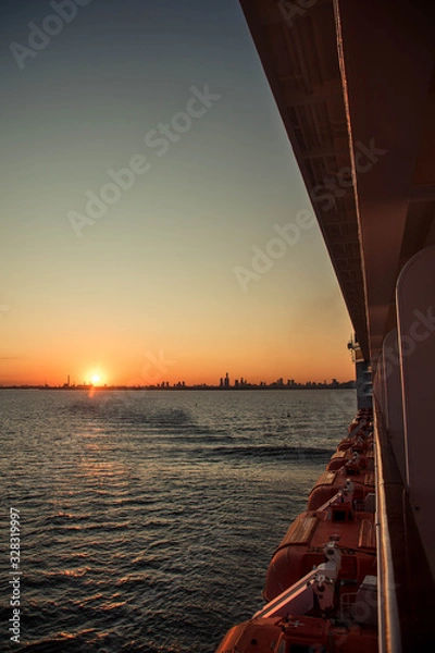 Fototapeta boat at sunset