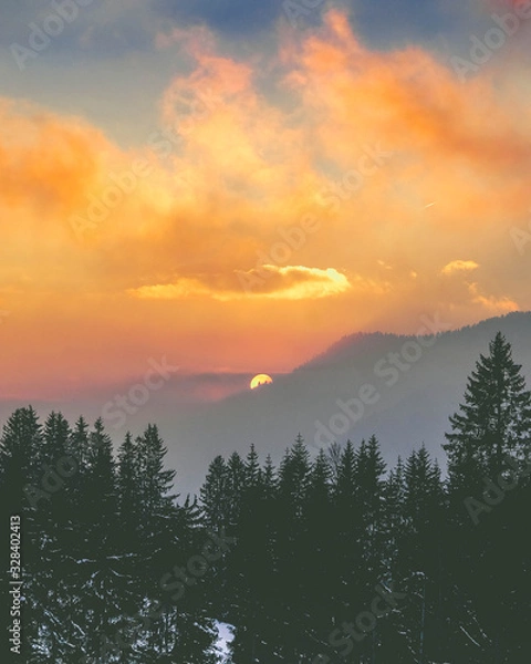Fototapeta sunset in alps
