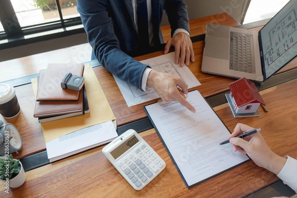 Fototapeta Contracting home loans, home buying planning, business investment planning, business housing