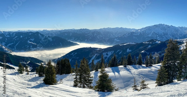 Fototapeta Inverted in mountains