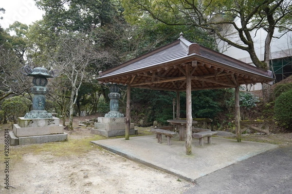 Obraz 神社の休憩所