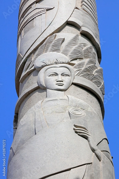 Obraz ancient Chinese characters carved on the totem pole