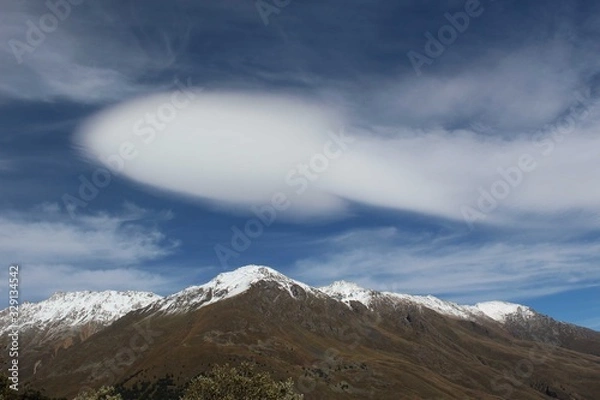 Fototapeta Cloud over the mountains