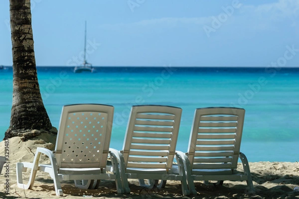 Obraz chairs and umbrella on the beach