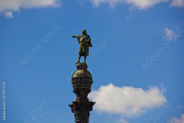 Fototapeta Statue of Christopher Columbus pointing America