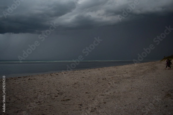 Obraz Dark Stormclouds over Mornington