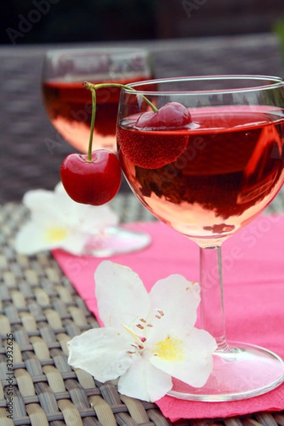 Obraz Rotweingläser mit Kirschen