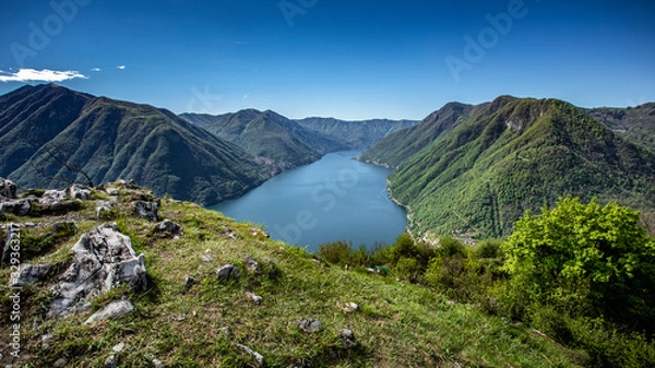 Fototapeta Spring panorama of Lake Como seen from the town of Pigra